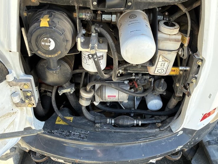 2020-bobcat-e20-image-12