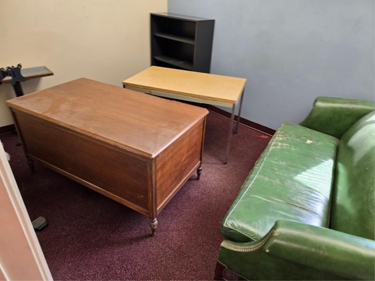 #2524-•-office-items-to-be-sold-onsite-only-image-19
