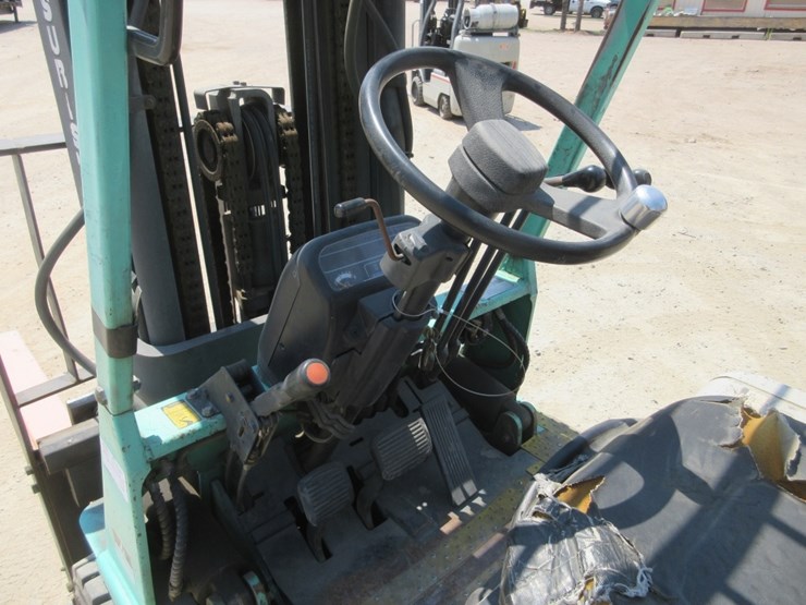 mitsubishi-fgc30-image-10
