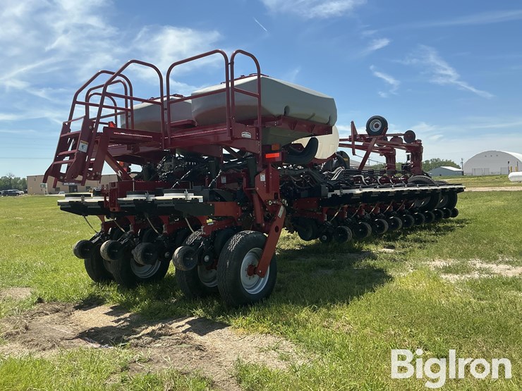 2013-case-ih-1250-image-5