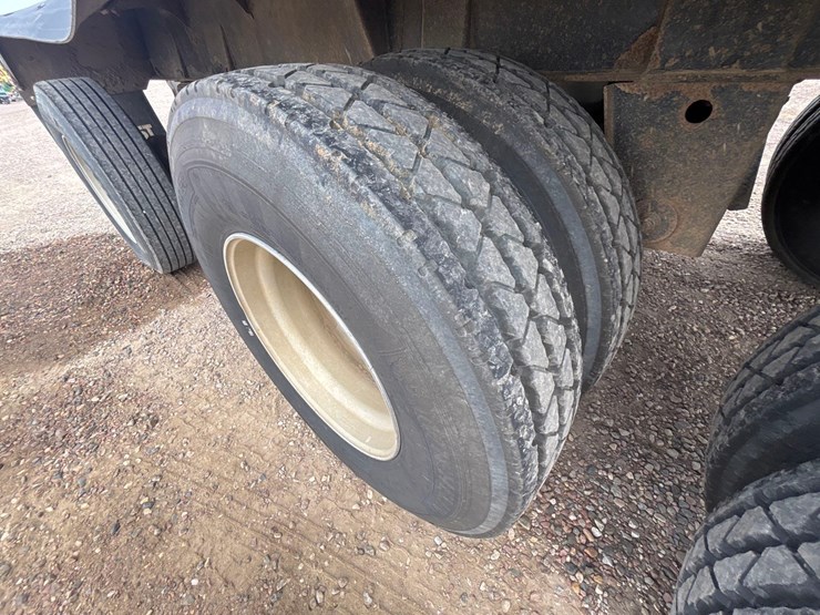 2014-smithco-side-dump-image-13