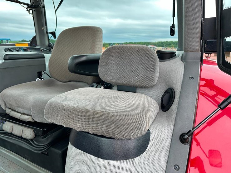 2000-case-ih-mx200-image-52