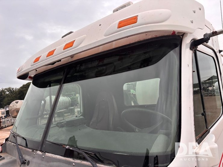 2006-freightliner-columbia-truck-(gp11007,-unit-345)-image-58