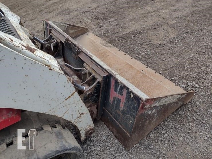 takeuchi-tl230-image-17