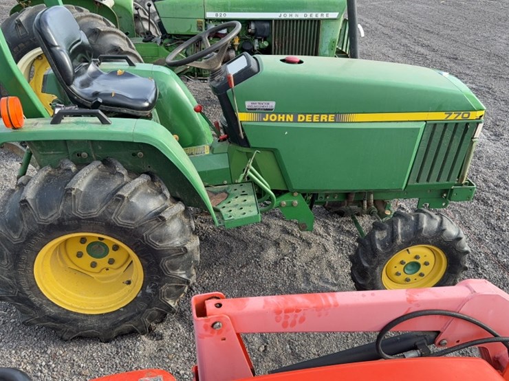 john-deere-770-image-5