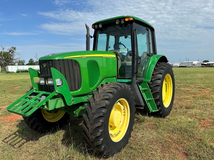 2007-john-deere-7320-image-18