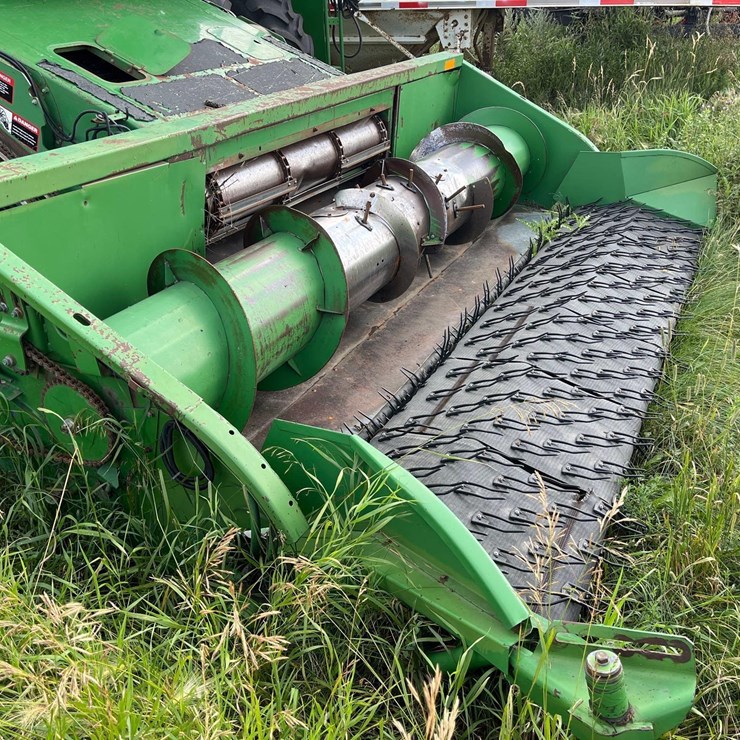 JOHN DEERE 212