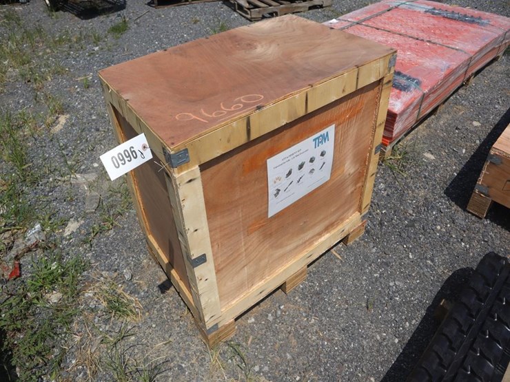 tpm-crate-of-mini-excavator-attach.-image-2
