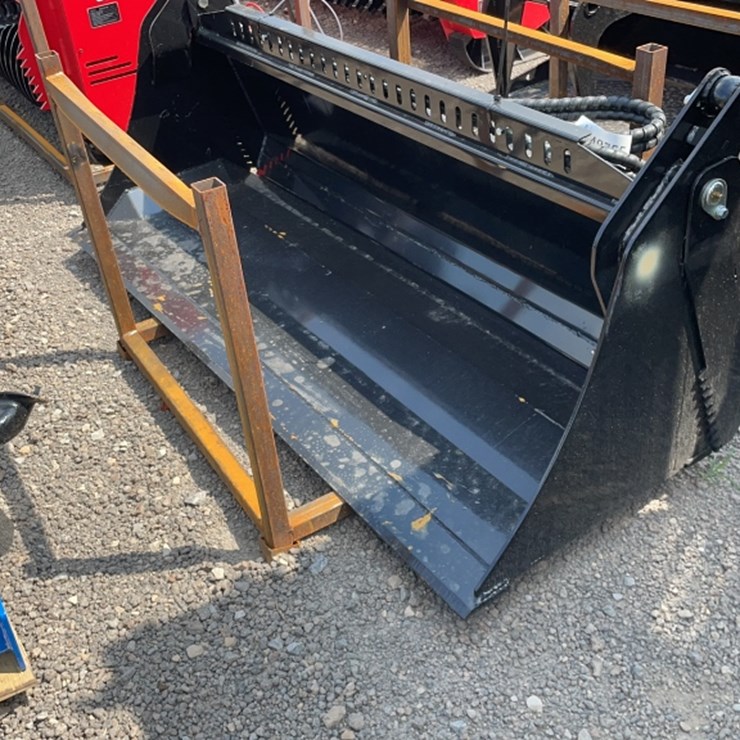 #1088 • GIYI 72" SKID STEER 4 IN 1 BUCKET