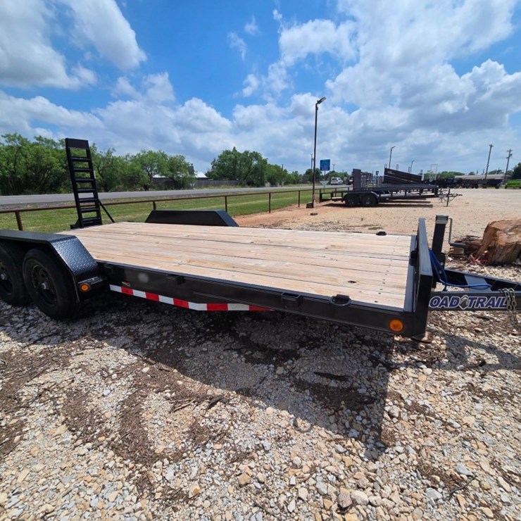 NEW 2022 Load Trail CH 83IN x 18FT Equipment Trailer