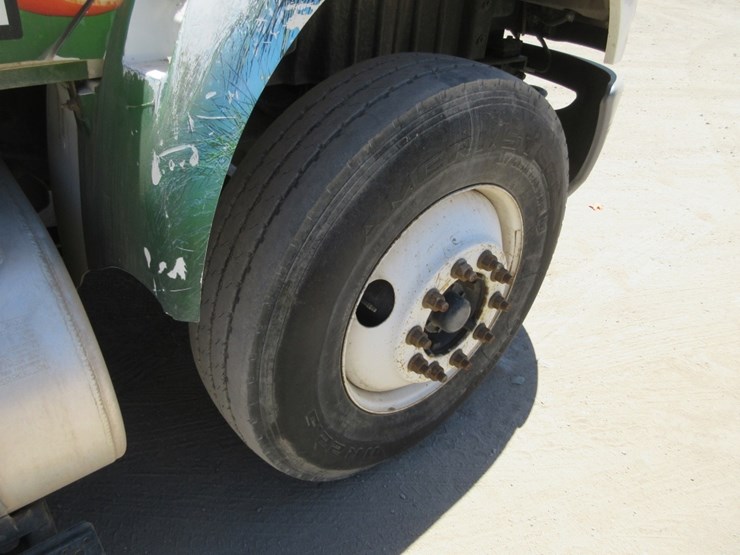 2014-international-durastar-4300-image-25