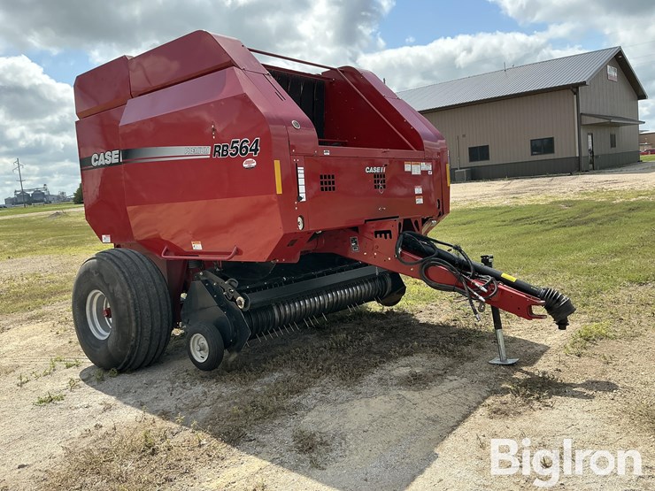 2013-case-ih-rb564-image-3