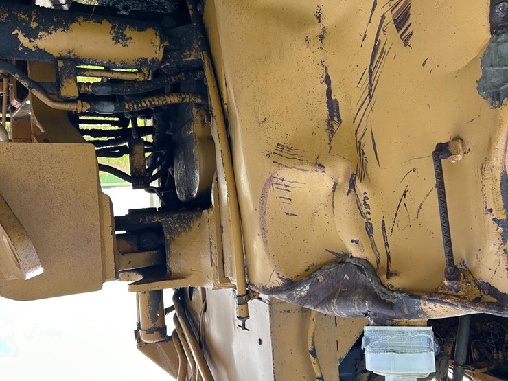 cummins-855-image-21