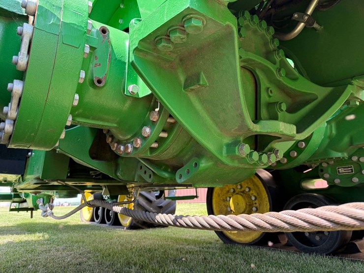 2021-john-deere-9570rx-image-39