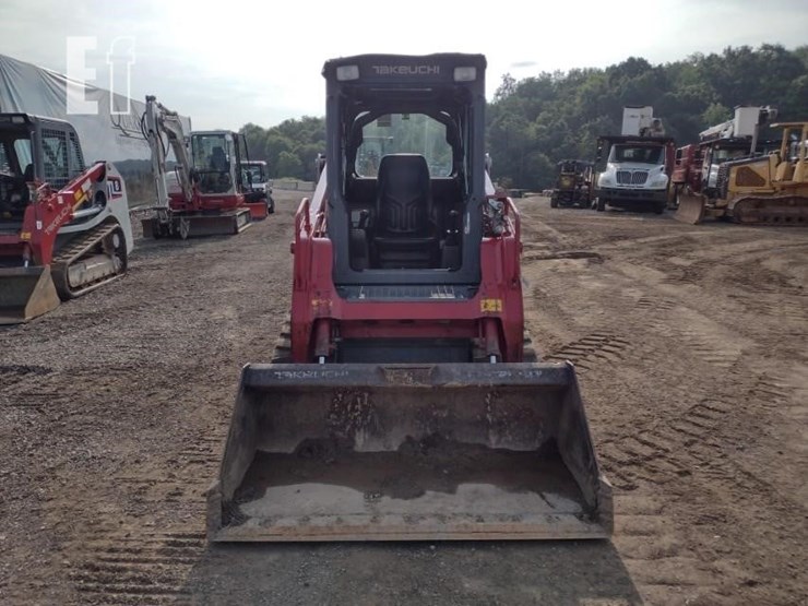 2020-takeuchi-tl8-image-2