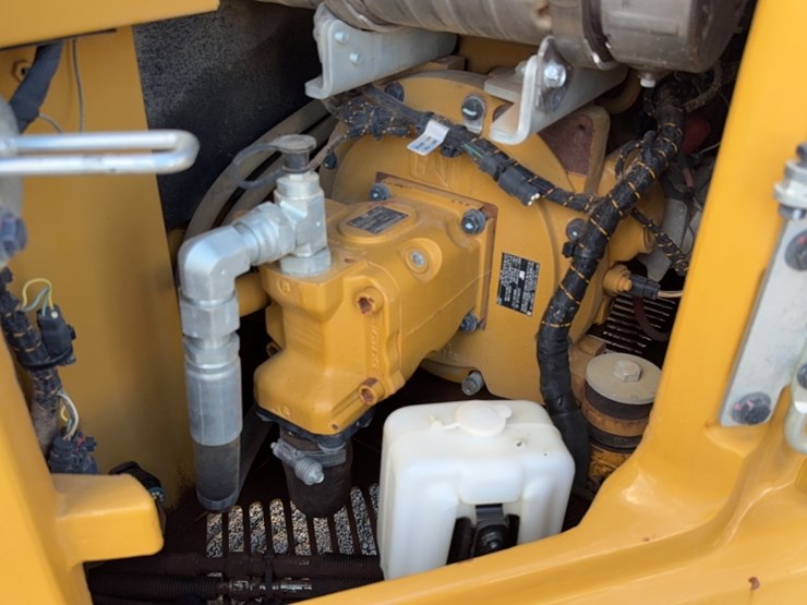 caterpillar-306-cr-image-15