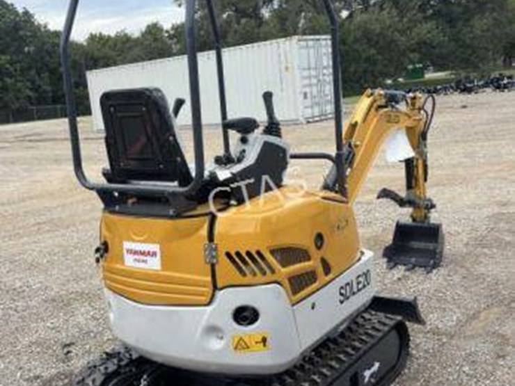 #2-•-yanmar-engine-excavator---model-sdle20-image-2