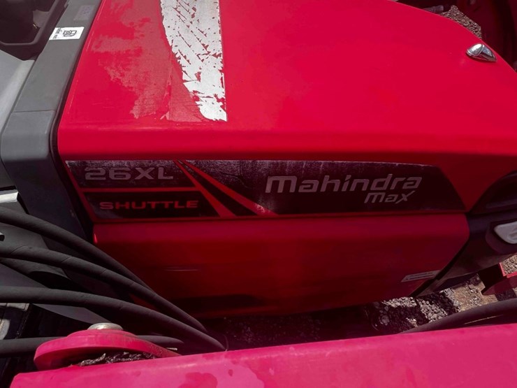 2017-mahindra-max26xl-tractor-image-19