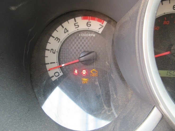 2013-toyota-tacoma-image-18