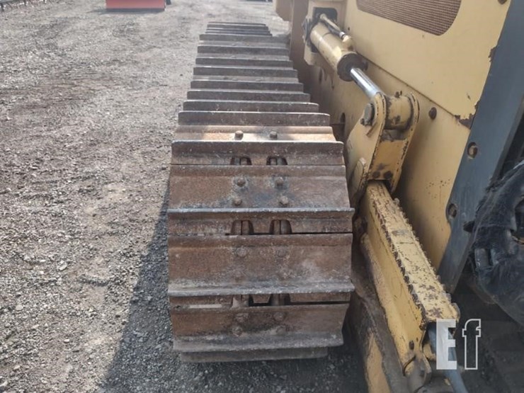 deere-550h-lt-image-36