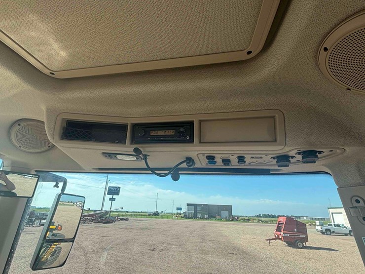 2018-challenger-1042-image-33