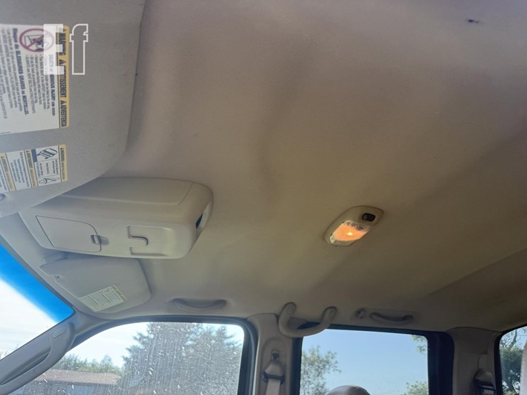 2005-ford-f350-image-15