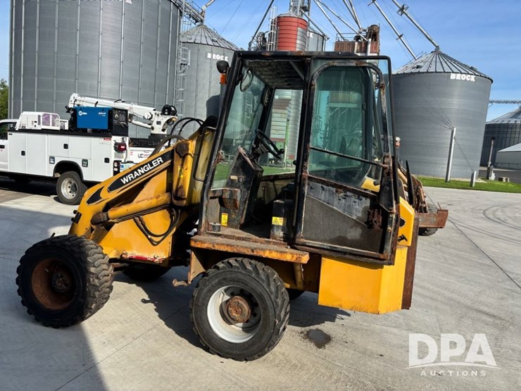 2013-wrangler-loader-(dr11925-unit-341)-image-7