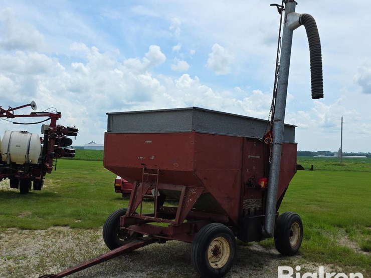 dakon-8088-gravity-wagon-w/seed-auger-image-1