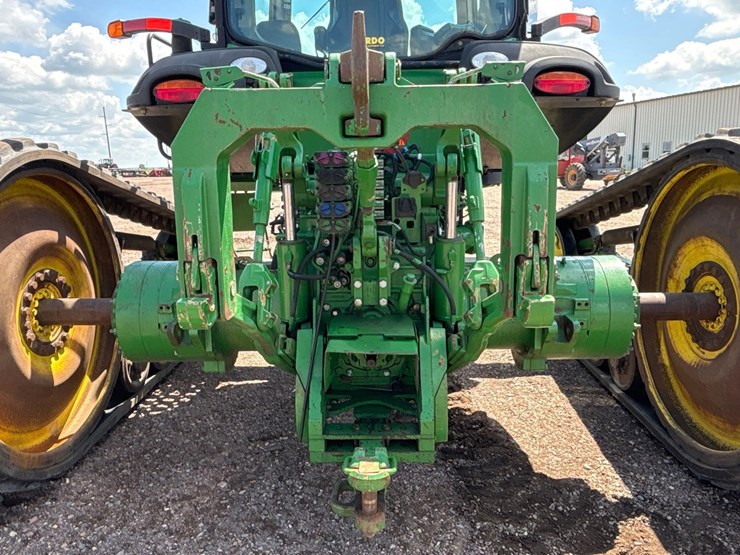 2012-john-deere-8335rt-image-30