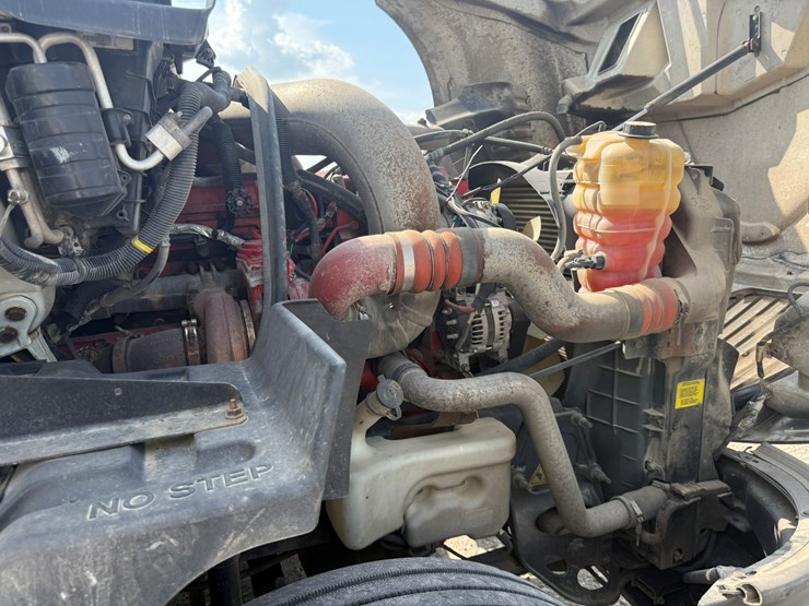 2010-international-prostar-image-66