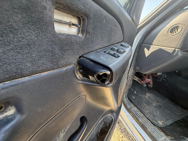 2002-chevrolet-1500-image-42