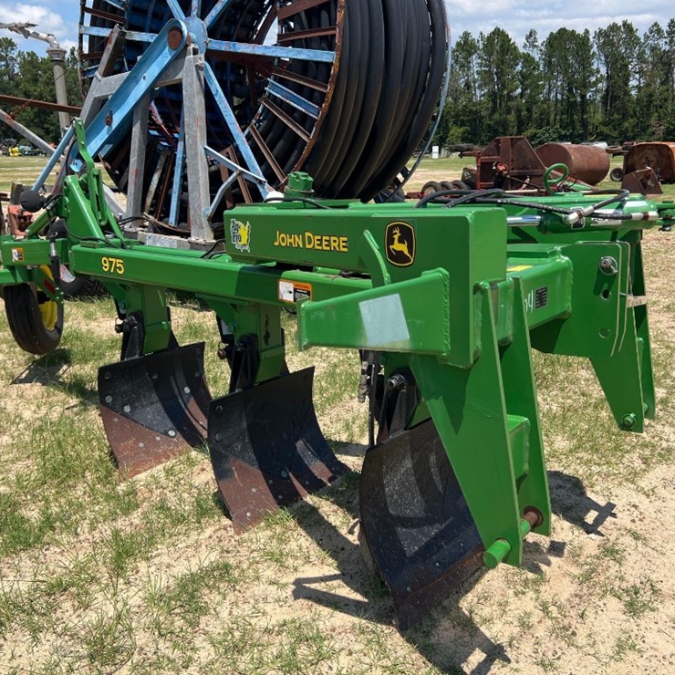 JOHN DEERE 975