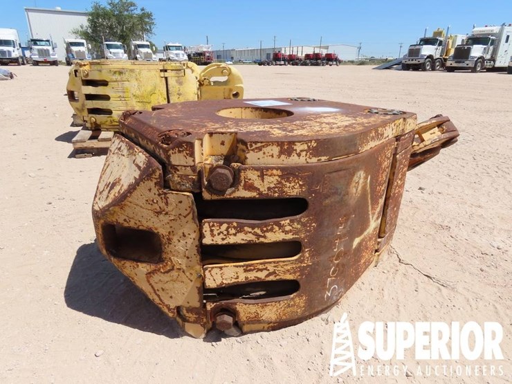 (5-182)-mckissick-100-ton-block-w/-24"-sheaves.-lo-image-2