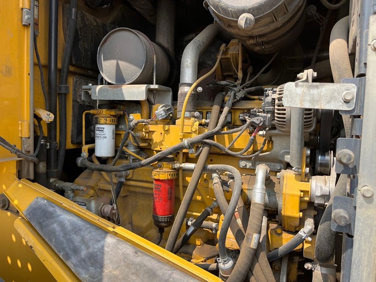john-deere-644-image-23