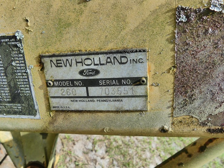 new-holland-260-image-6