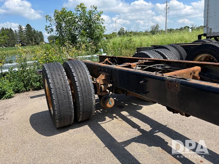 2012-international-durastar-4400-image-38
