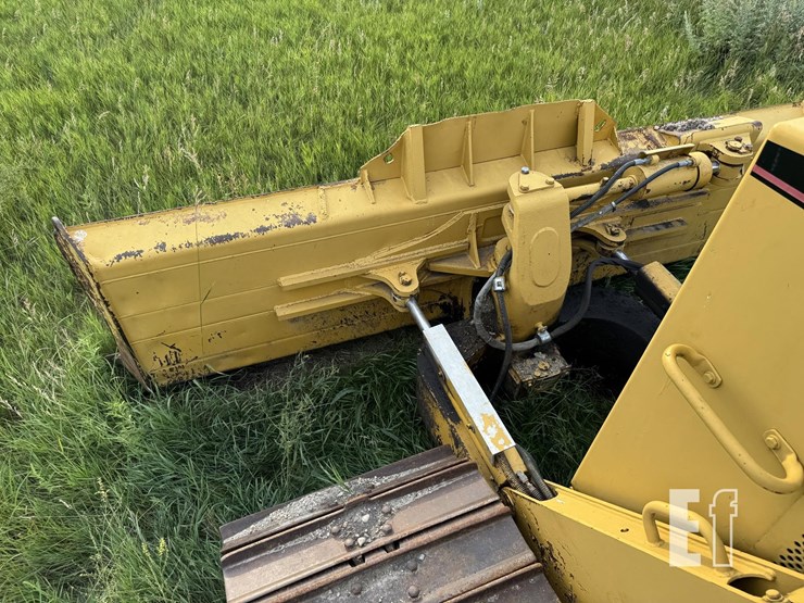caterpillar-d6m-image-52