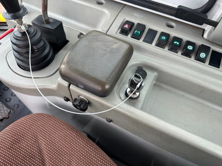 2007-hyundai-hl730-image-57