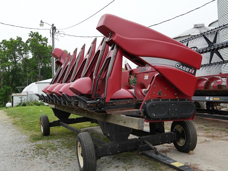 2009-case-ih-3406-image-1