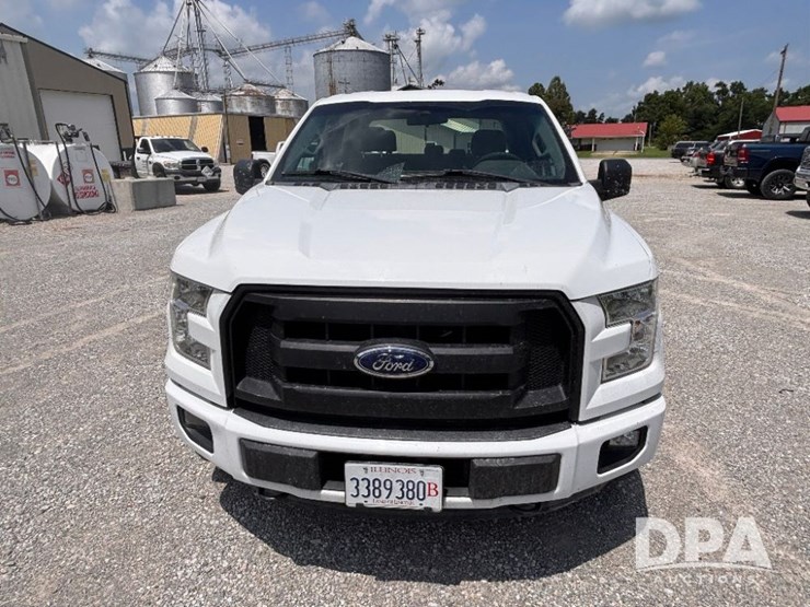 2016-ford-f150-xl-image-13