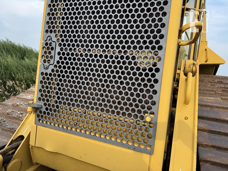 caterpillar-d6m-image-36