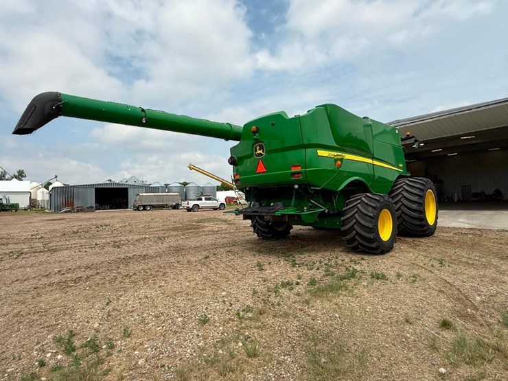 john-deere-s690-image-6