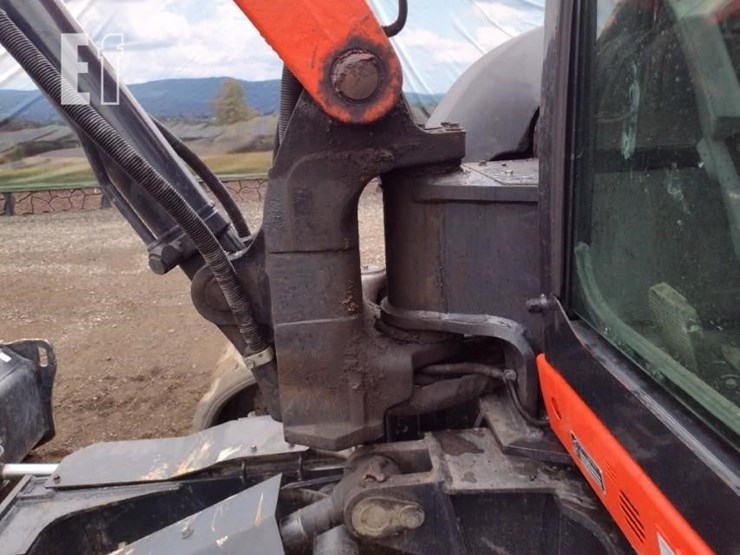 2022-kubota-kx080-4-image-27