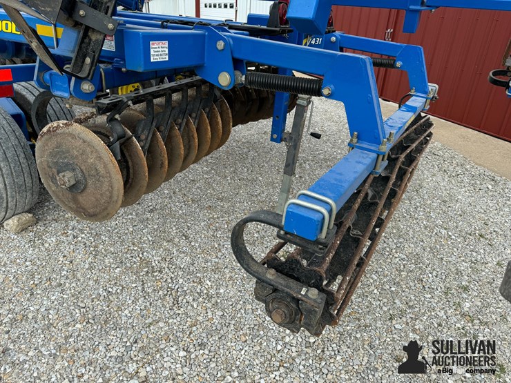 2011-landoll-7431-26-image-18