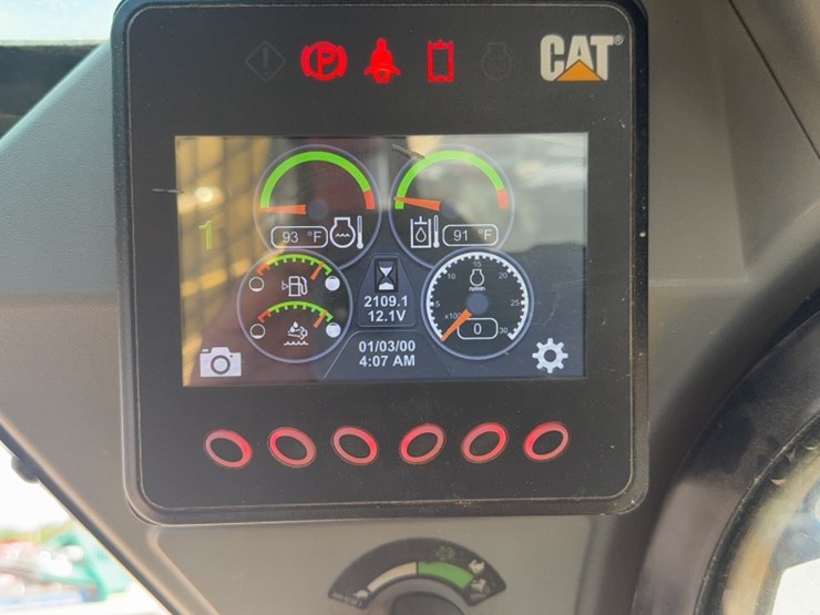 caterpillar-299d2-xhp-image-14