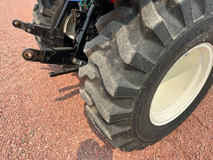 2020-new-holland-boomer-40-image-8