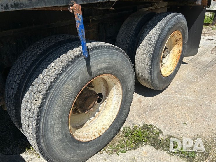 1998-peterbilt-378-image-20