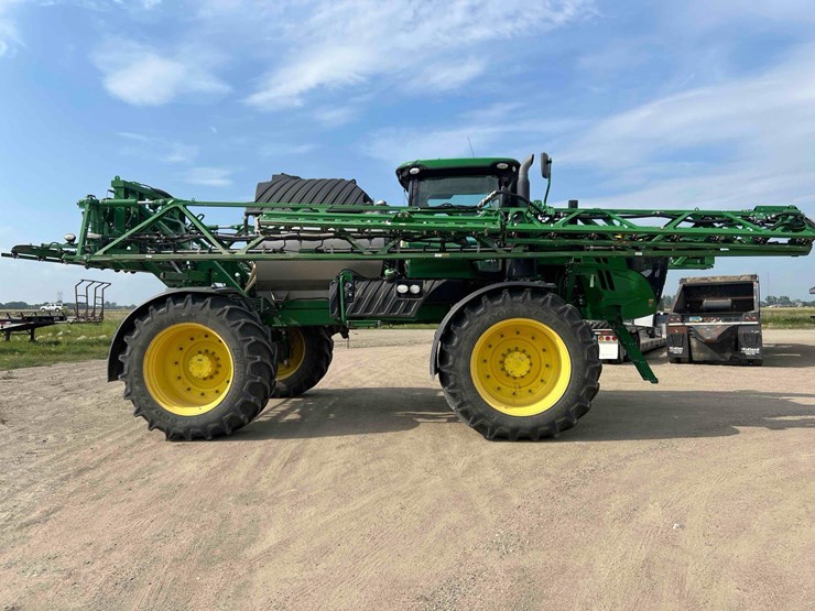 2018-john-deere-r4045-image-58
