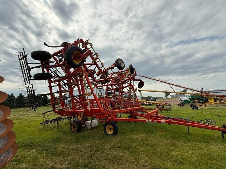 bourgault-9400-image-2
