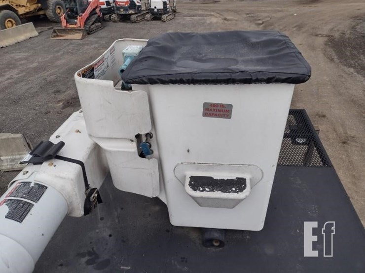 2017-international-durastar-4300-image-42